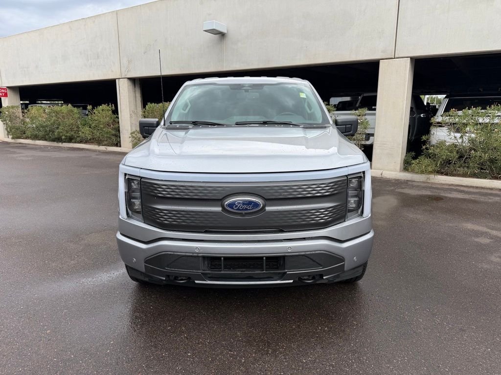 Used 2023 Silver Ford XLT image 3