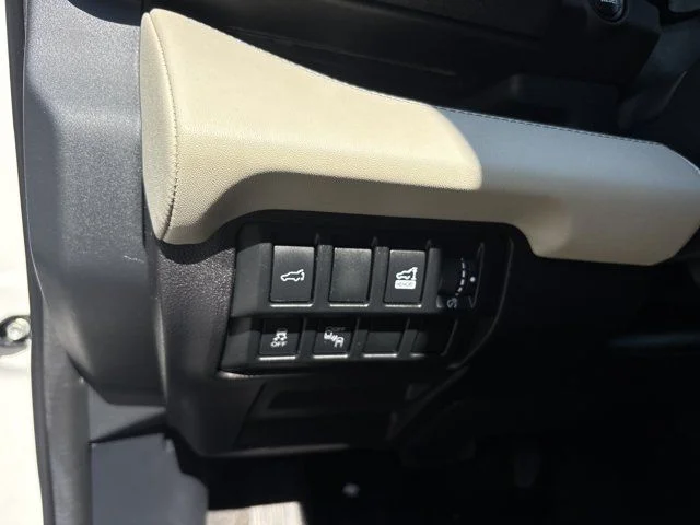 Used 2019 White Subaru Touring image 26