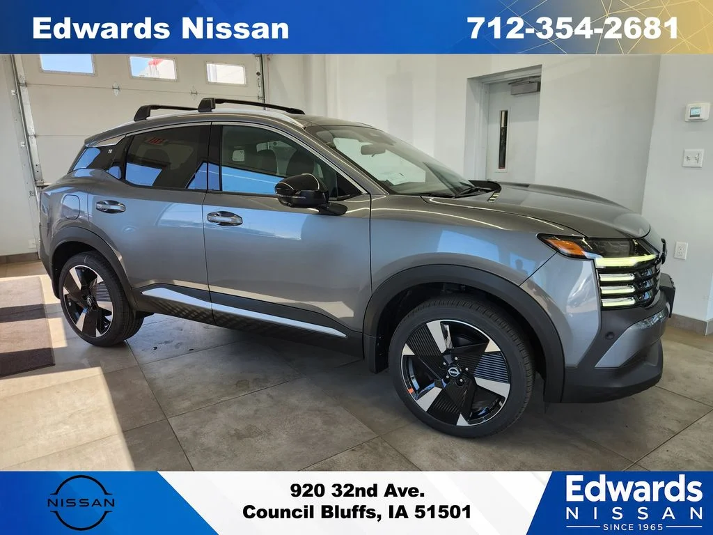 2026 Nissan Kicks 2.0 SR AWD's photo