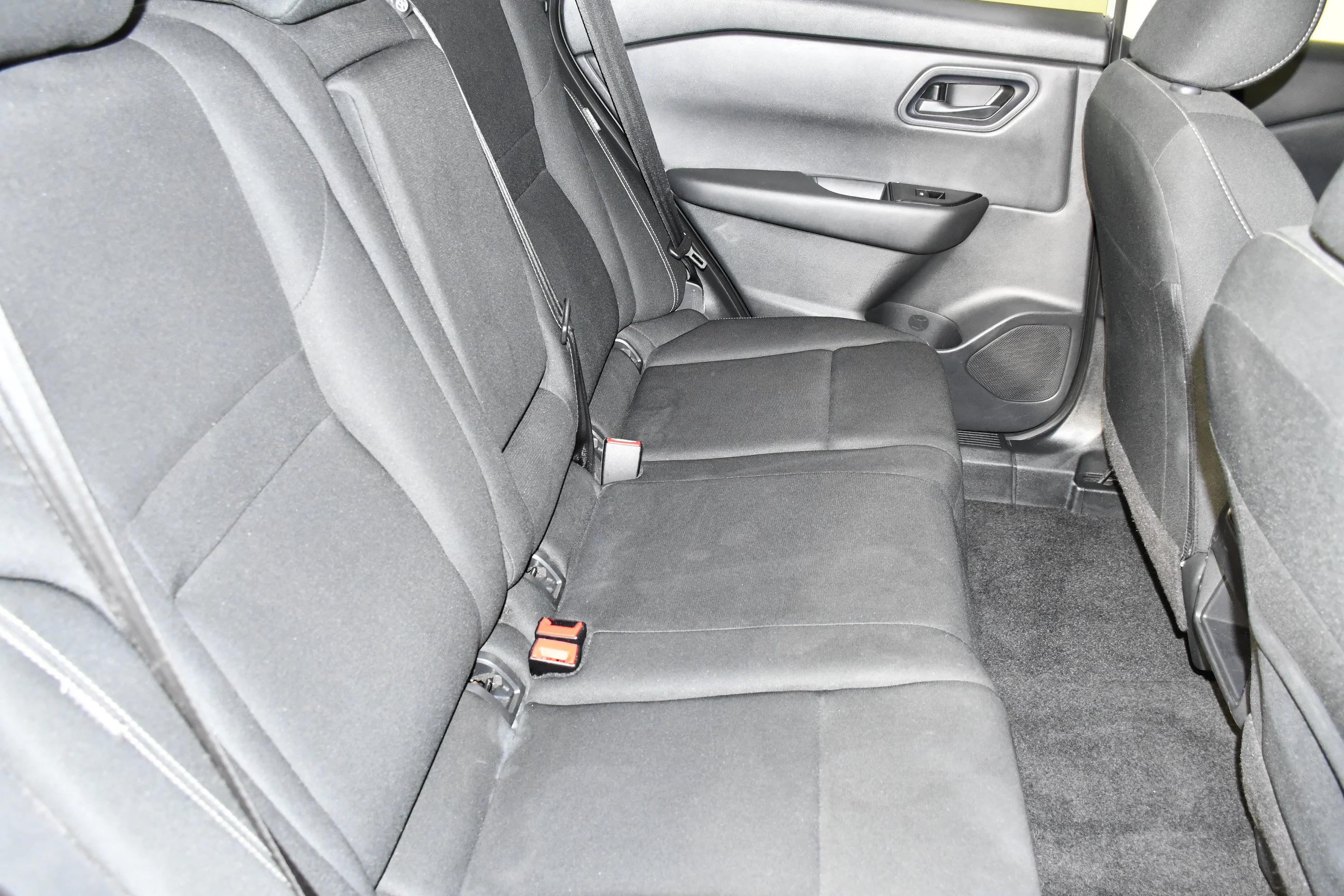 Used 2024 Brilliant Silver Metallic Nissan S image 42
