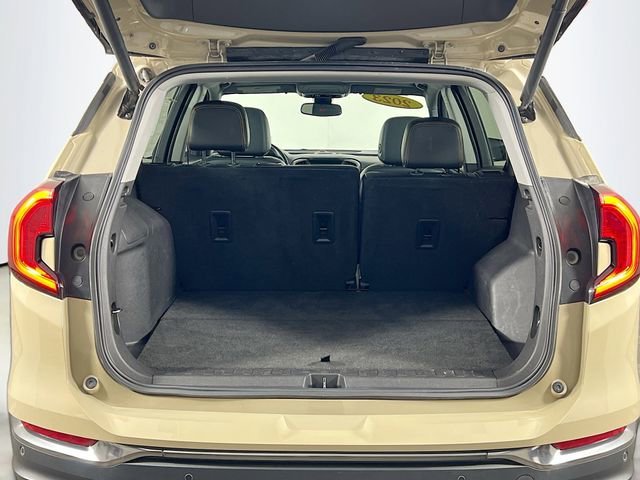 Used 2023 Desert Sand Metallic GMC AT4 image 27