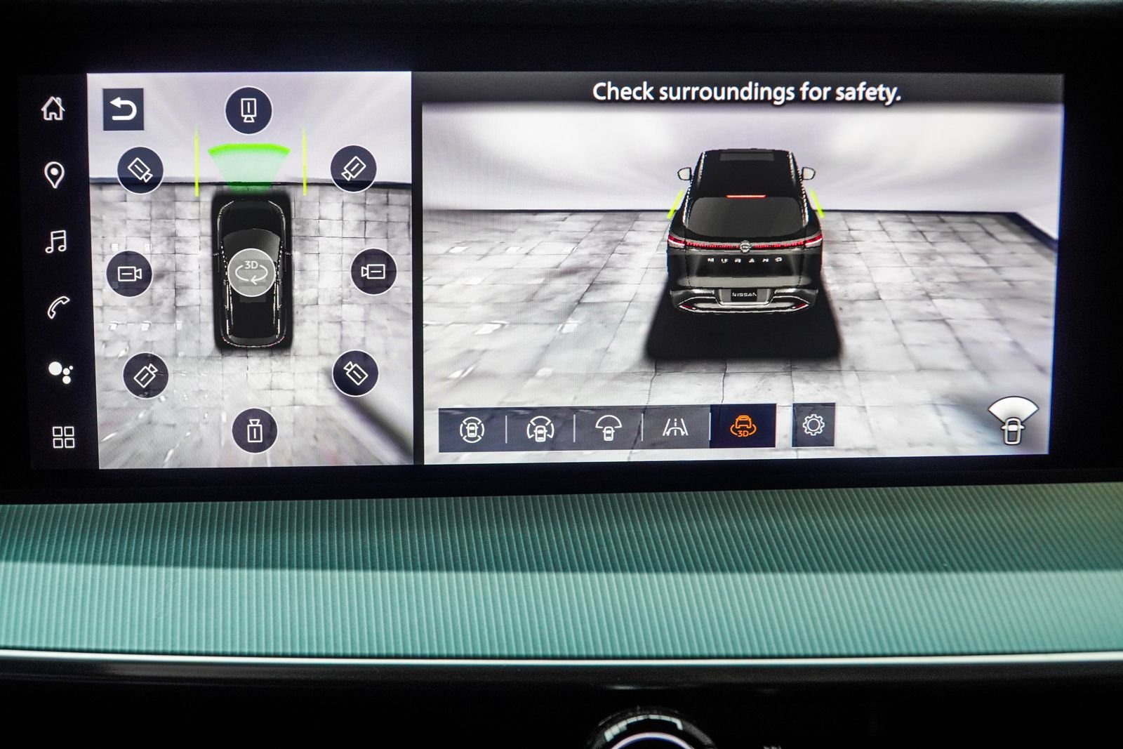 Used 2025 Black Nissan Platinum image 36
