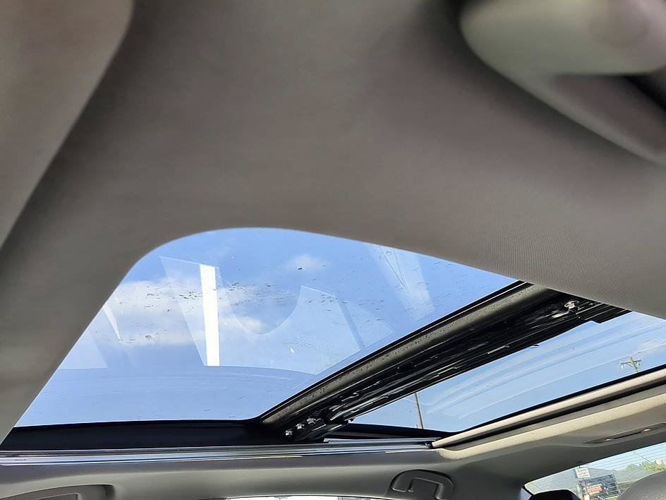 Used 2018 Celestial Silver Metallic Toyota XSE image 28