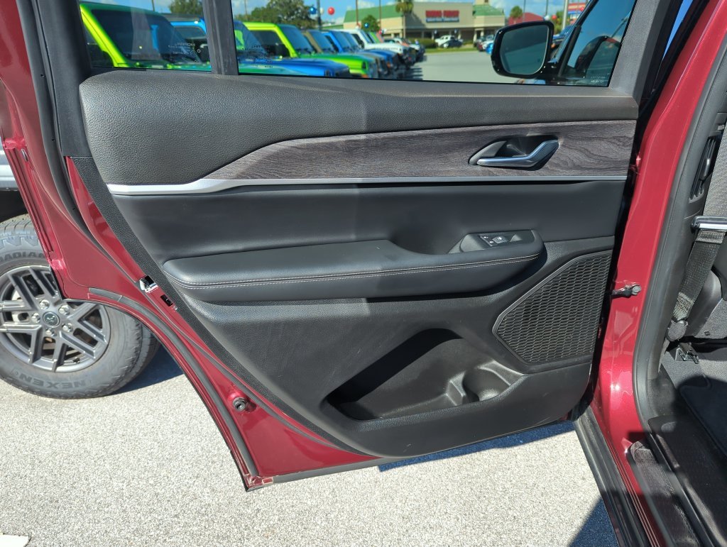 Used 2025 Red Jeep Limited image 26