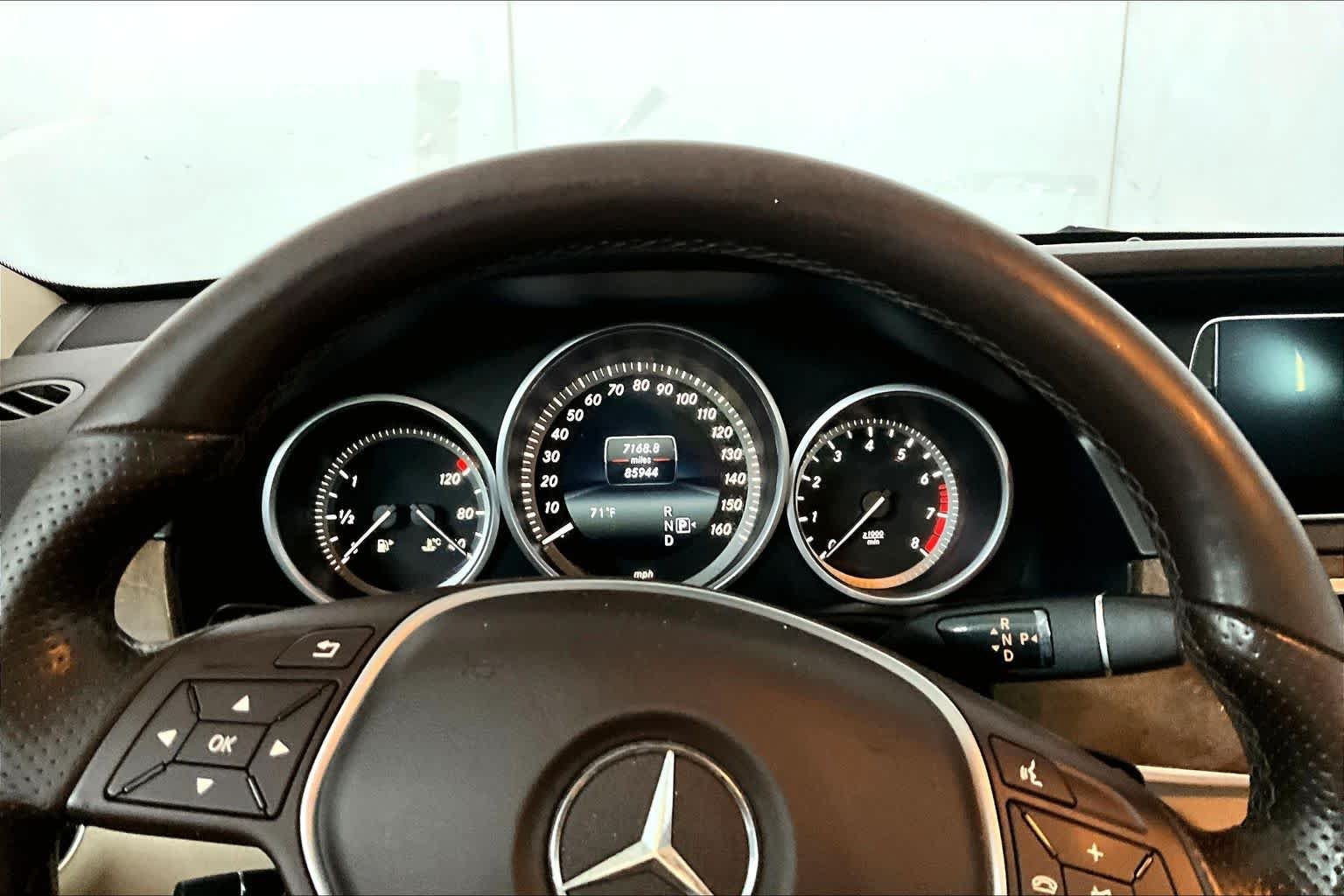 Used 2016 Steel Grey Metallic Mercedes-Benz E 350 Luxury image 26
