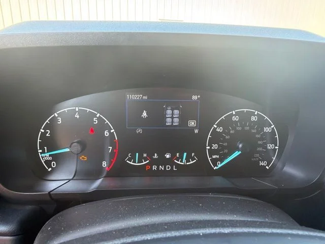 Used 2022 Silver Ford XLT image 17