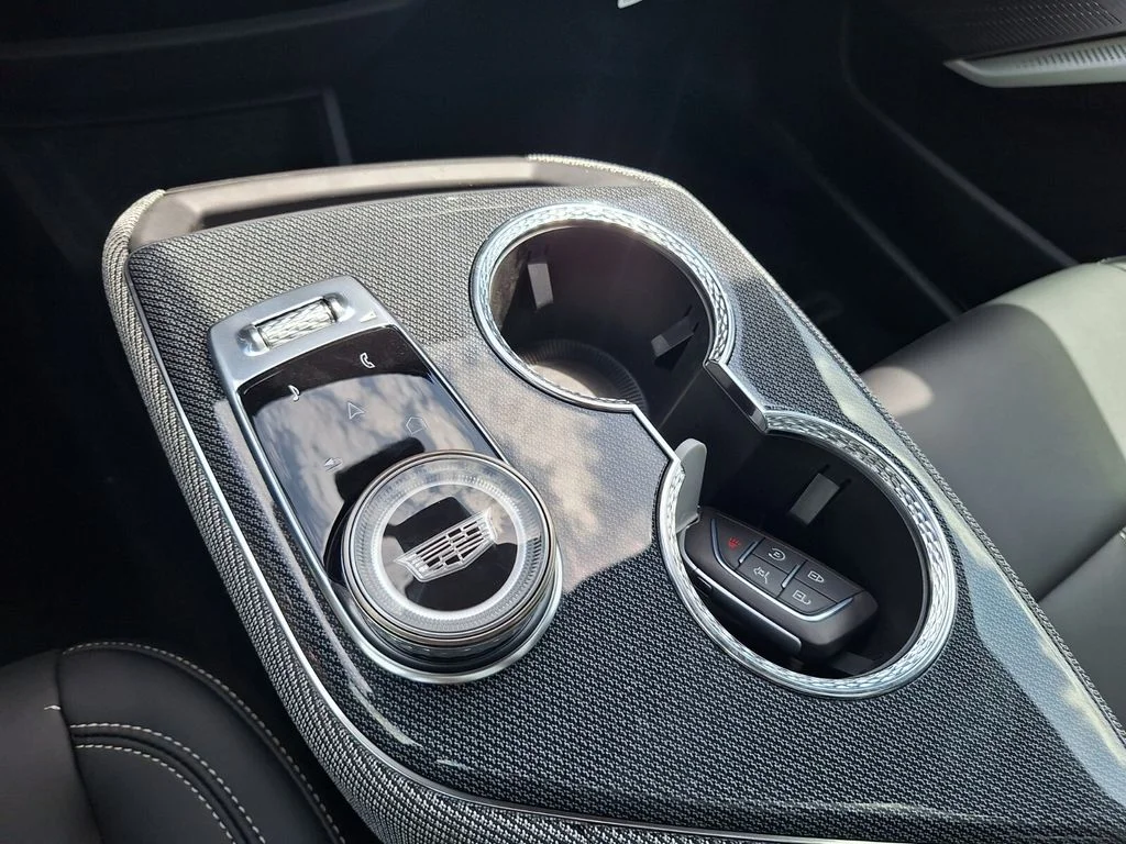 2026 Cadillac OPTIQ Luxury - Photo 28