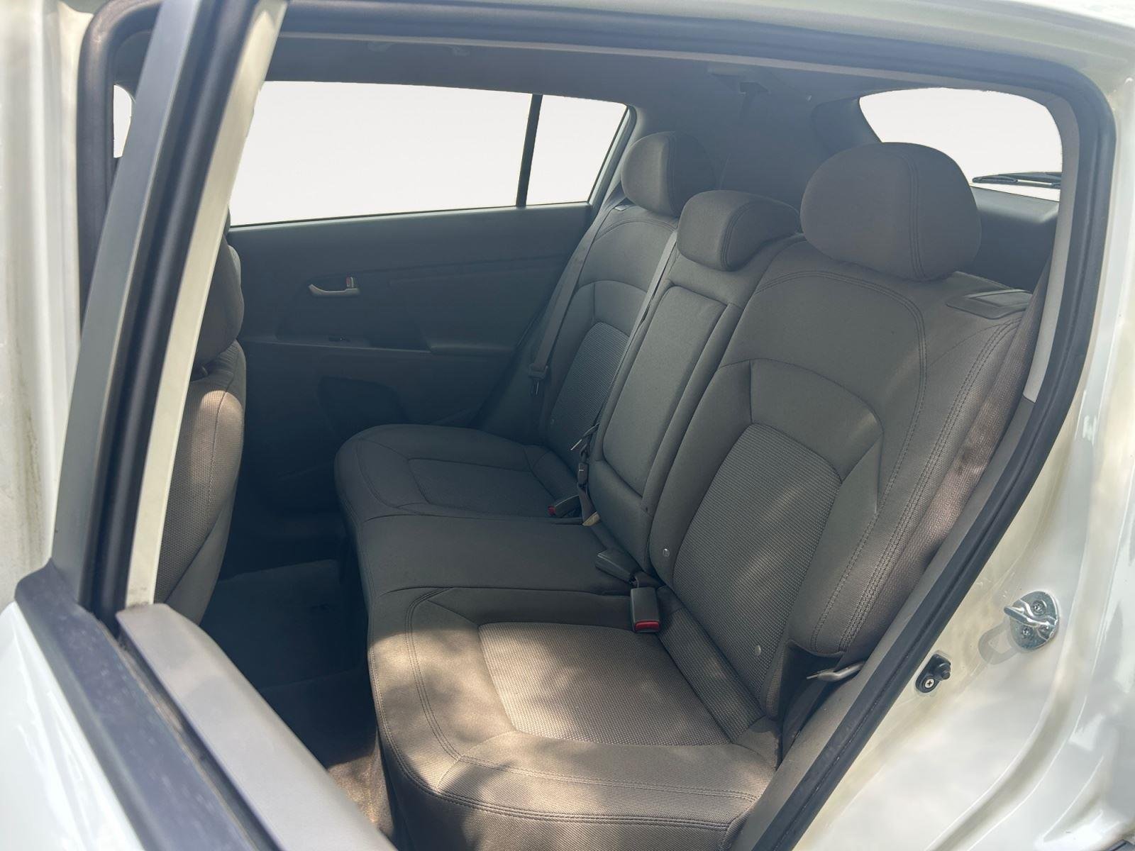 Used 2014 Clear White Kia LX image 13