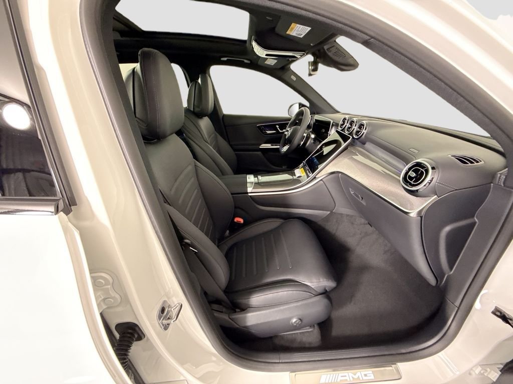 New 2026 Polar White Mercedes-Benz GLC 43 AMG® image 21