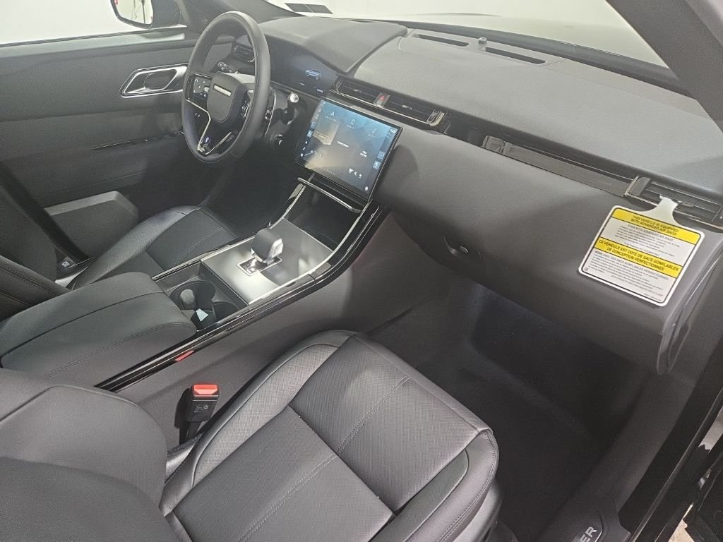 New 2026 Santorini Black LAND ROVER S image 27