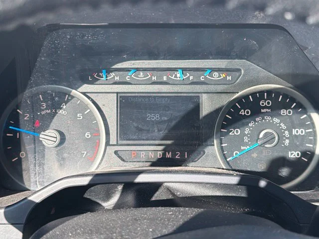 Used 2015 Black Ford XLT image 3