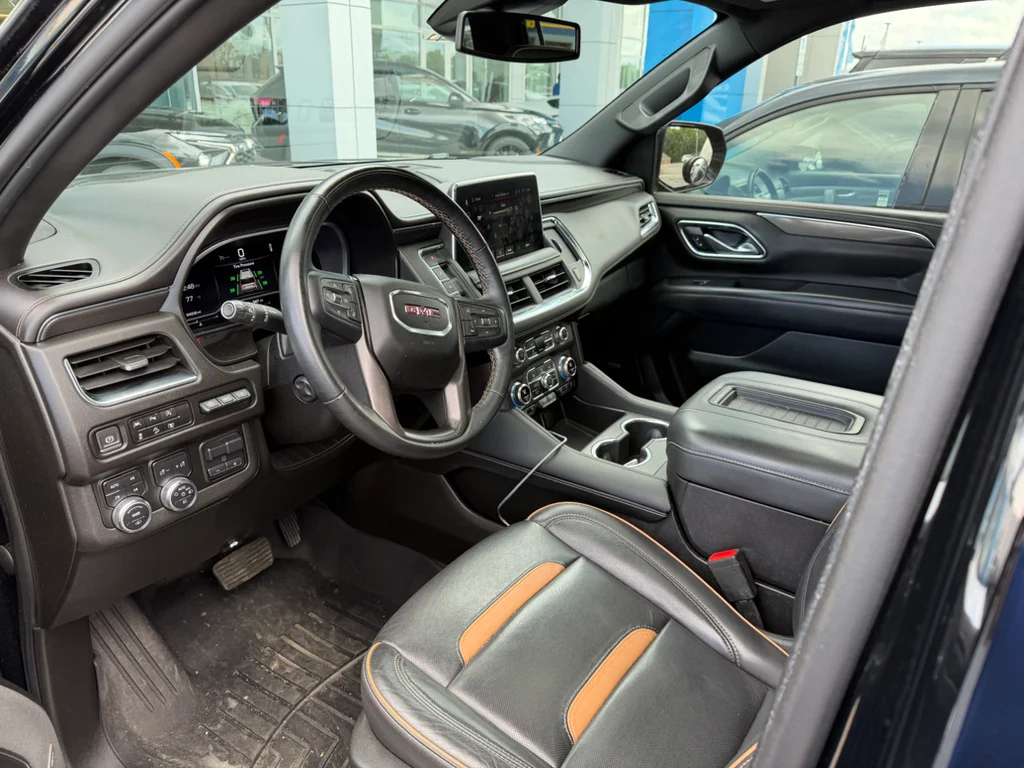Used 2023 Onyx Black GMC AT4 image 5