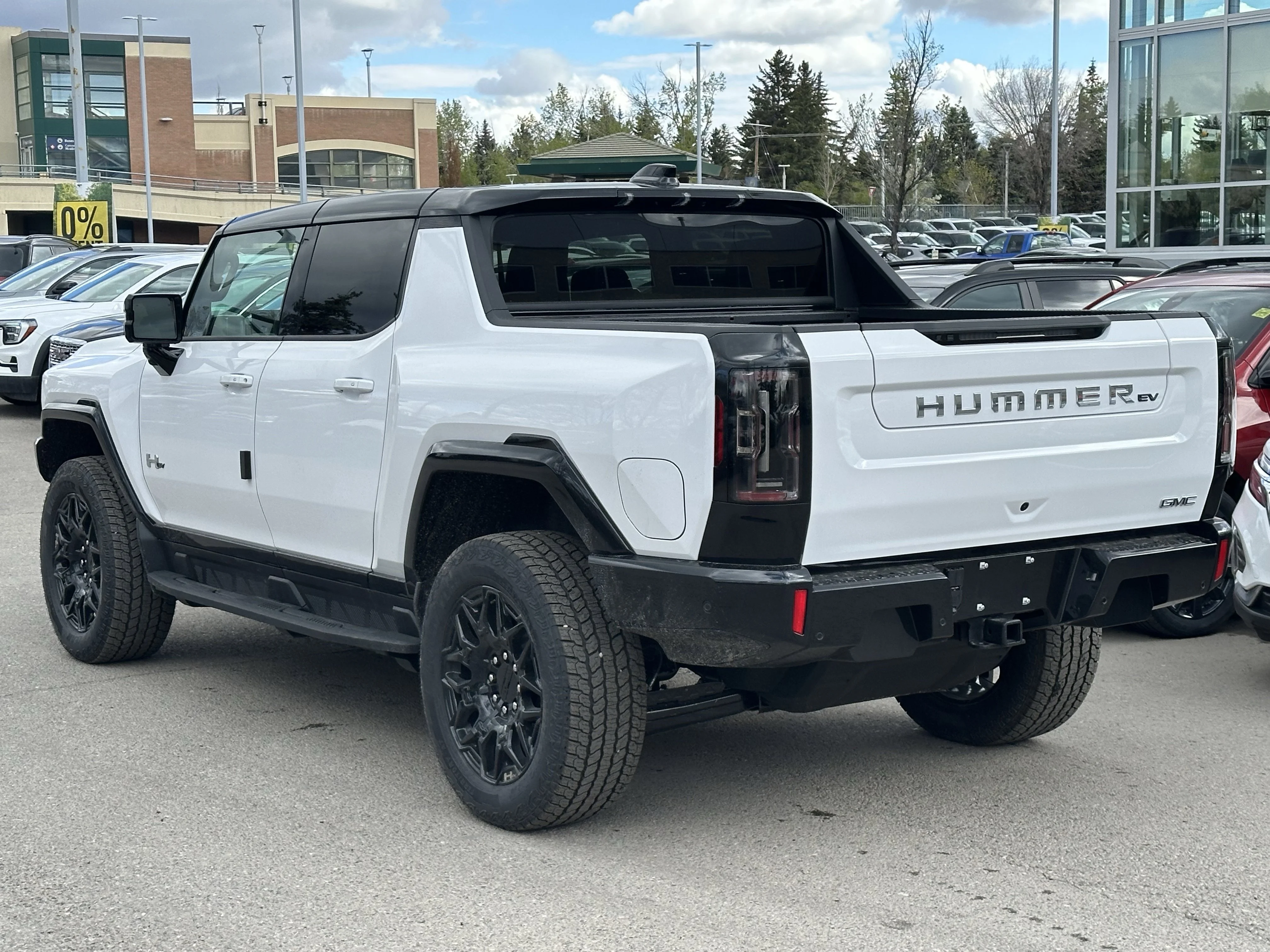 New 2026 Interstellar White GMC 2X image 4
