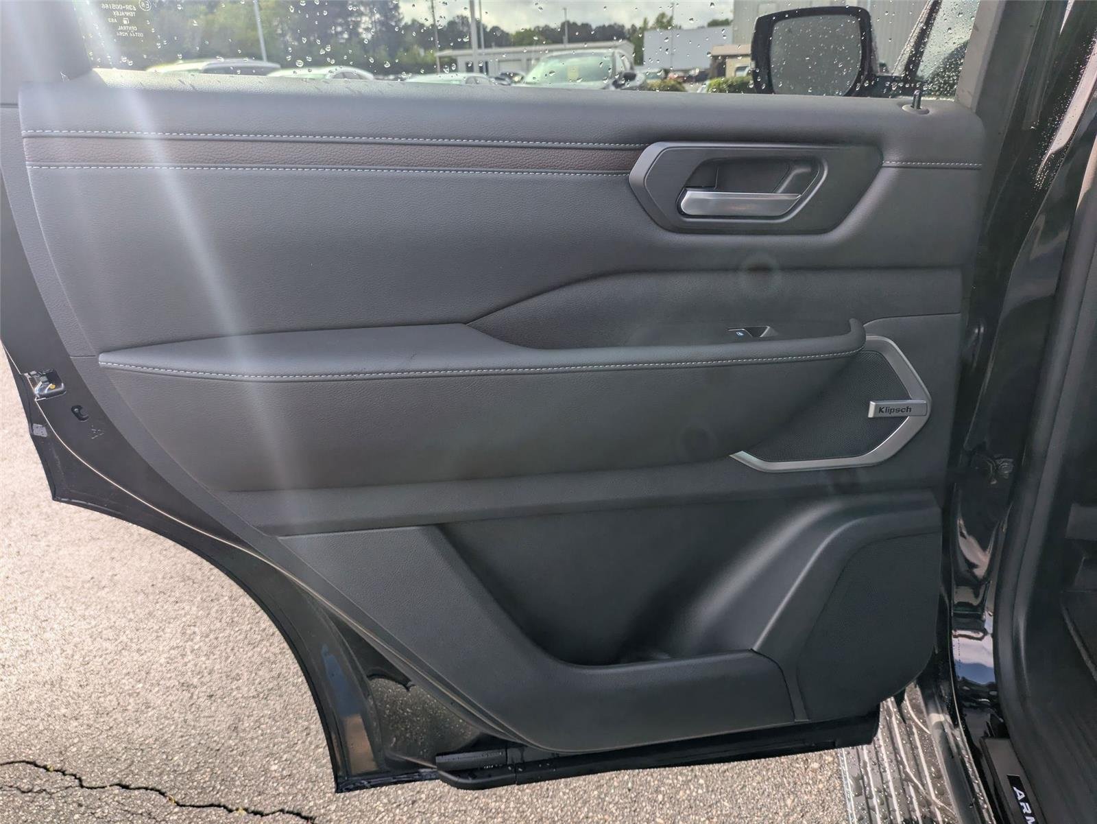 2025 Nissan Armada Platinum Reserve - Photo 26