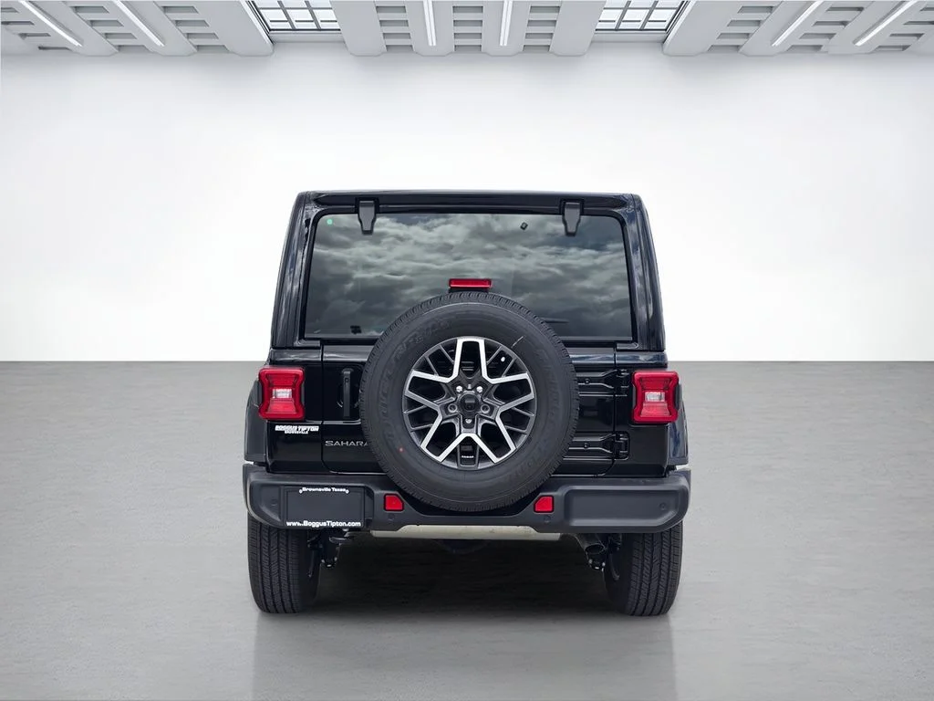 New 2026 Black Clear-Coat Exterior Paint Jeep Sahara image 4