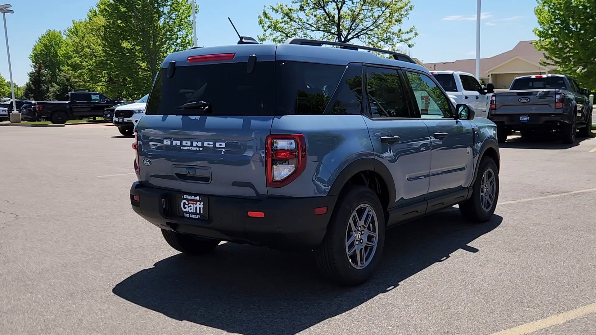 New 2025 Azure Gray Metallic Tri-Coat Ford Big Bend image 13