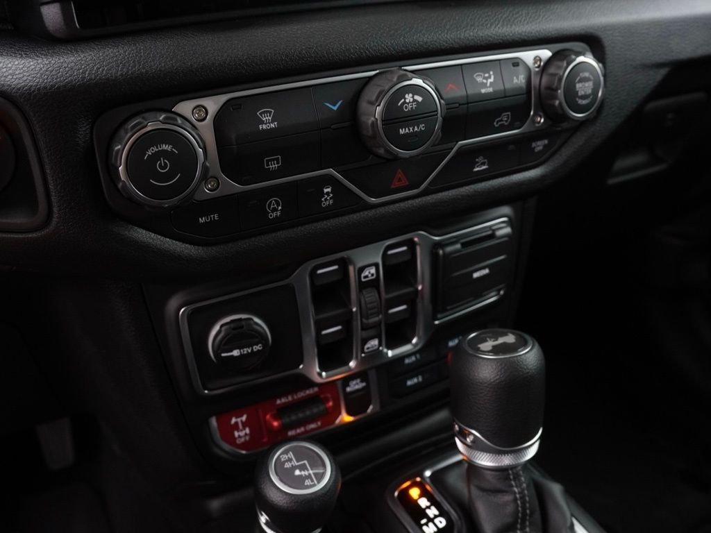 New 2026 Black Clear-Coat Exterior Paint Jeep Willys image 14