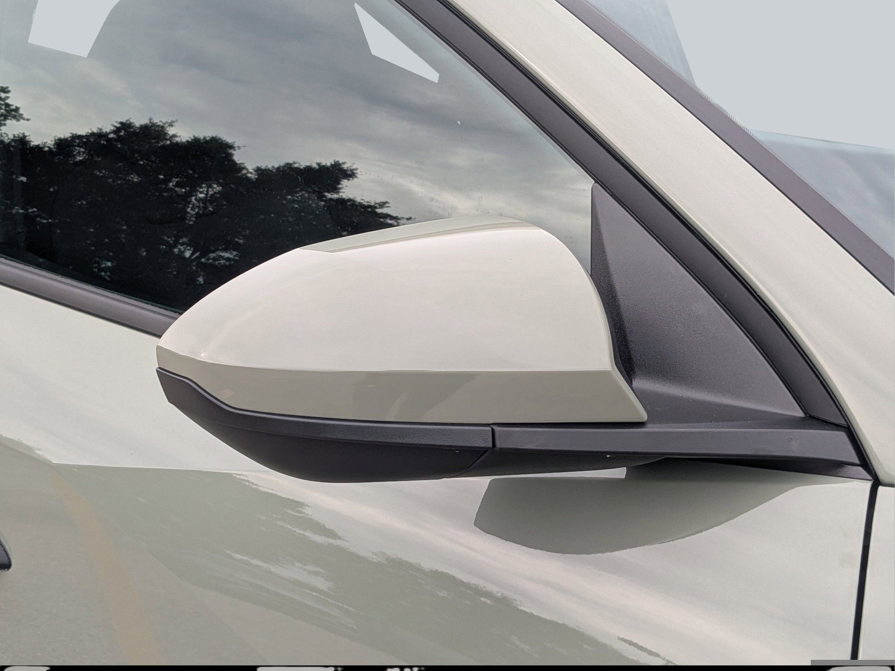New 2026 Sage Gray Hyundai SE FWD image 33