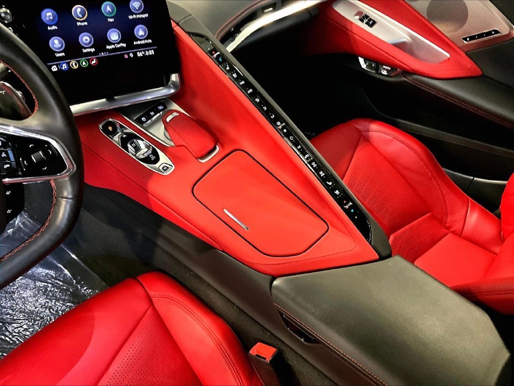 Used 2020 White Chevrolet Stingray image 18