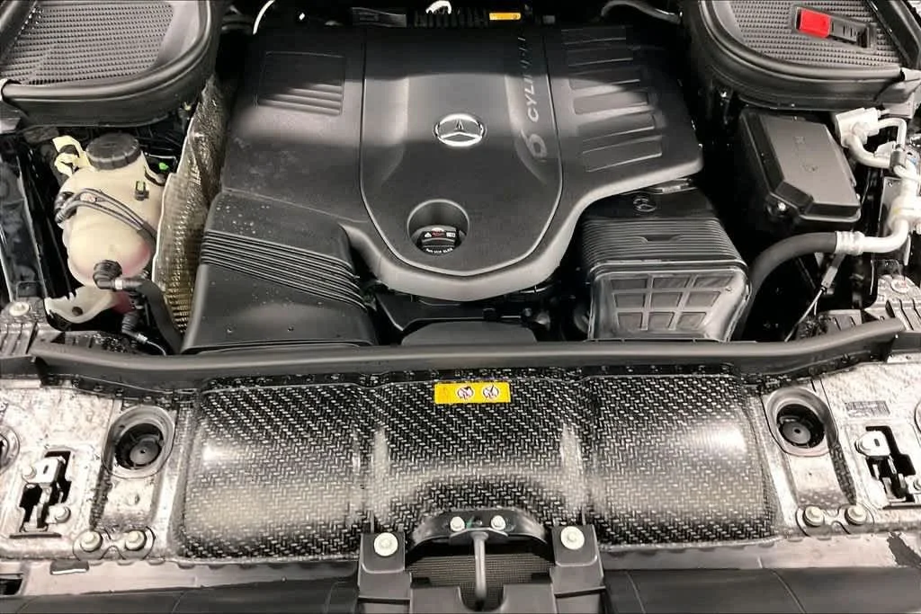 Certified Used 2026  Mercedes-Benz GLS 450 image 29