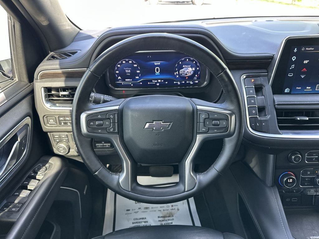 Used 2023 White Chevrolet Z71 image 14