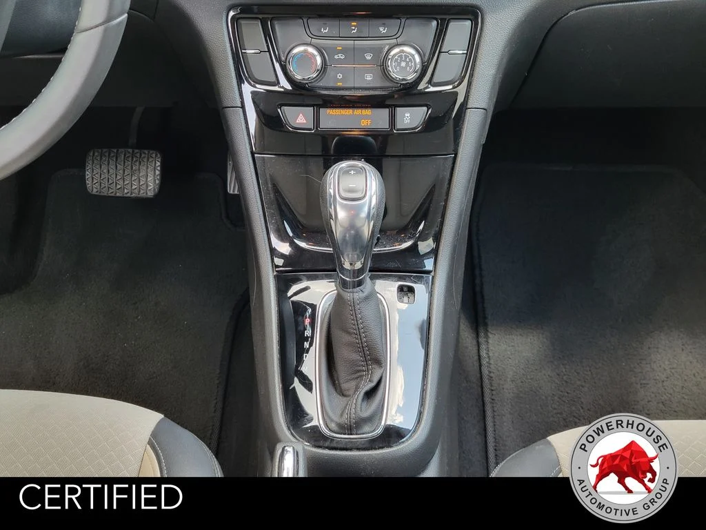 Used 2018 White Buick Preferred image 20