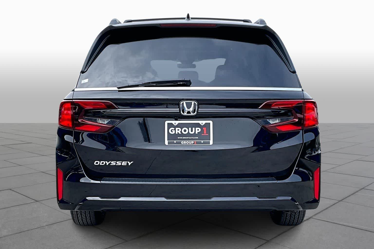 New 2026 Crystal Black Pearl Honda EX-L image 4