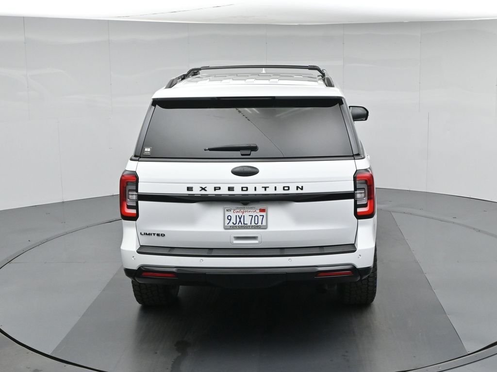 Used 2024 White Ford Limited image 42