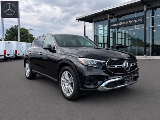 2023 Mercedes-Benz GLC