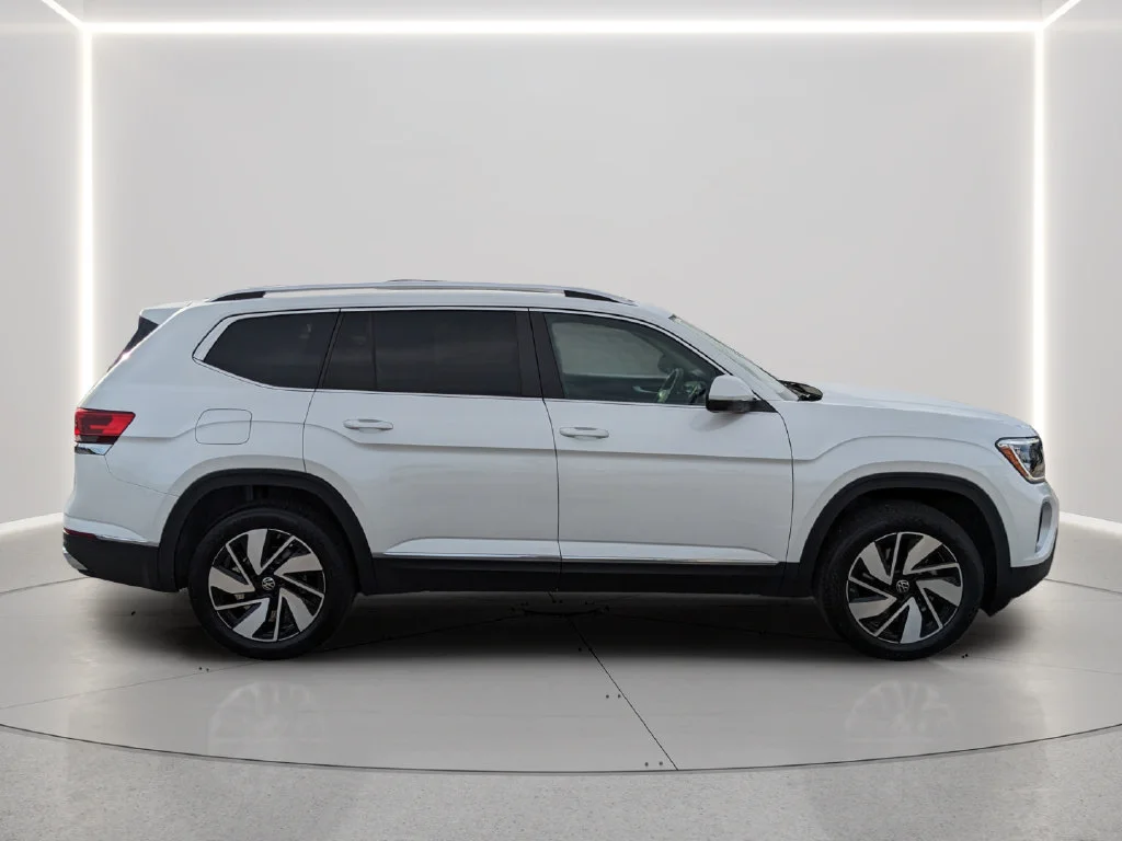 2026 Volkswagen Atlas SEL - Photo 9