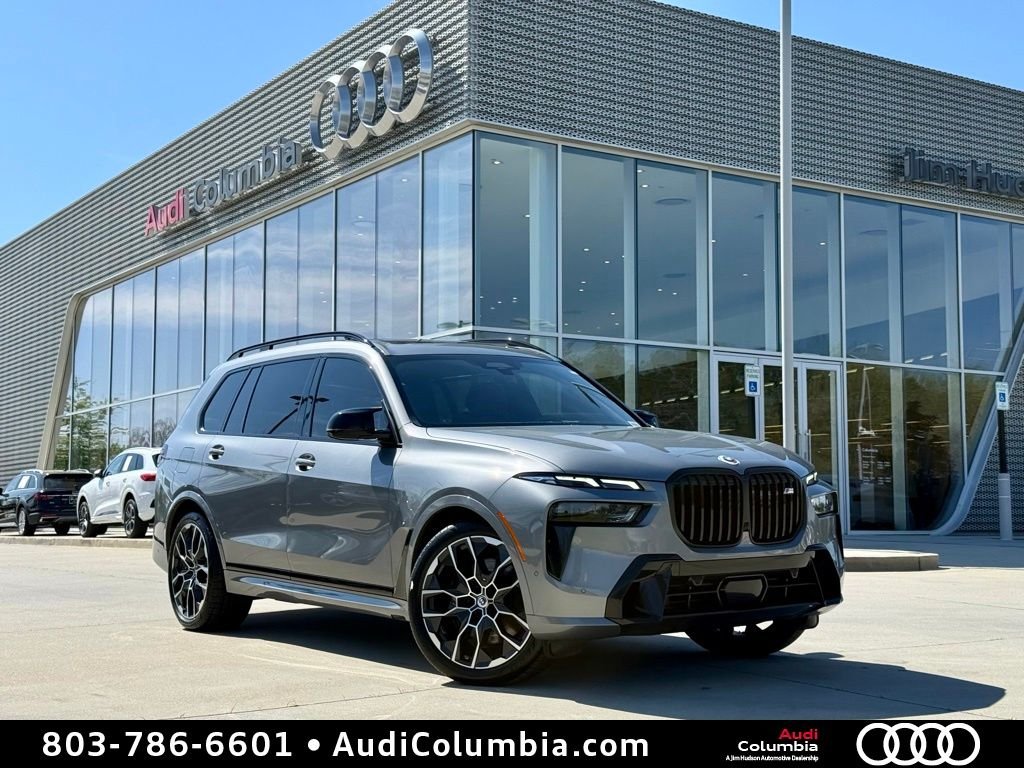 2023 BMW X7
