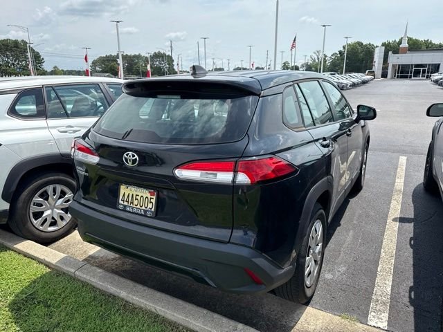 Used 2023 Black Toyota L image 6