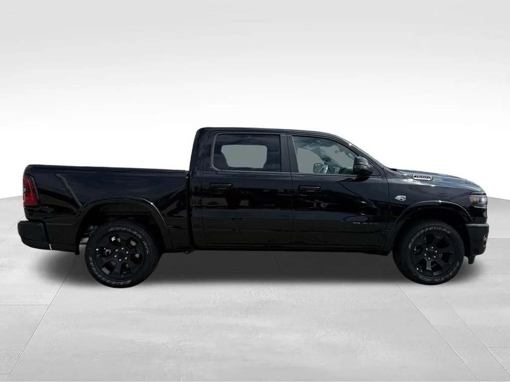 New 2026 Diamond Black Crystal Pearl-Coat Exterior Paint RAM Big Horn/Lone Star image 28