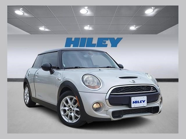 2015 MINI Cooper S's photo
