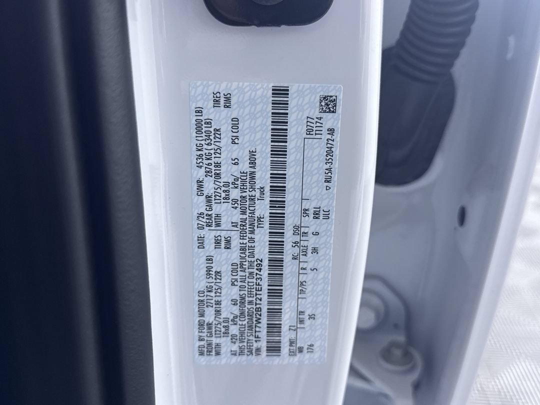 New 2026 Oxford White Ford XLT image 12