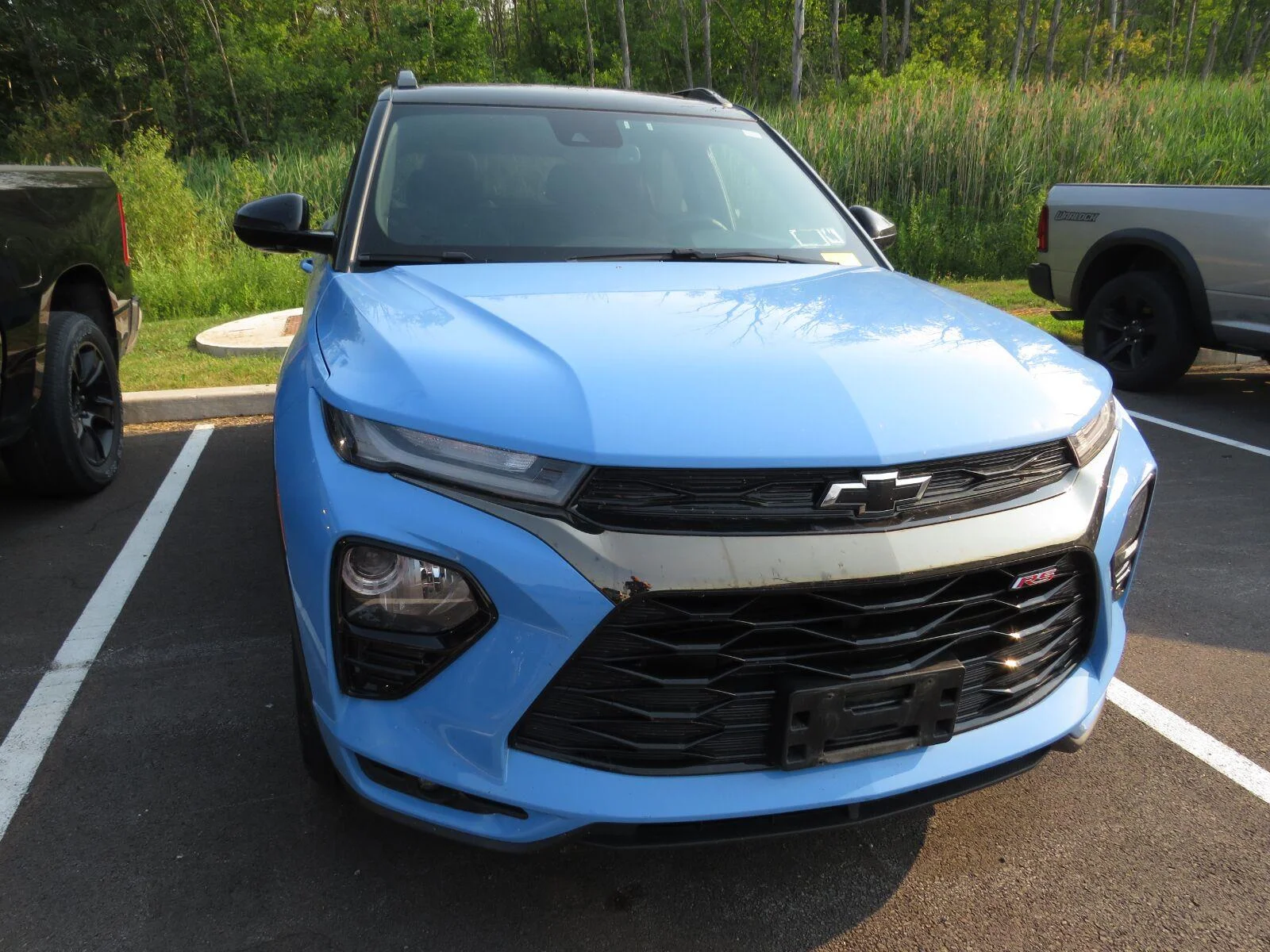 Used 2023 Fountain Blue Chevrolet RS image 3