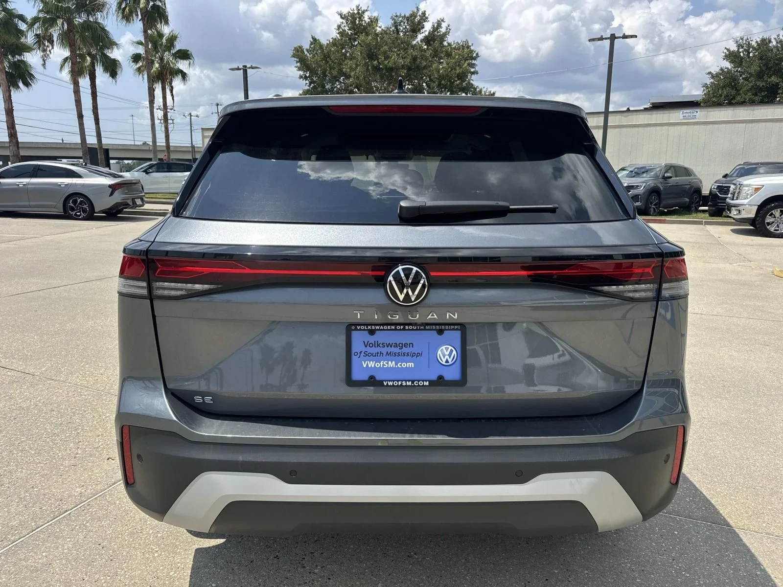 New 2026 Gray Volkswagen 2.0T SE image 5