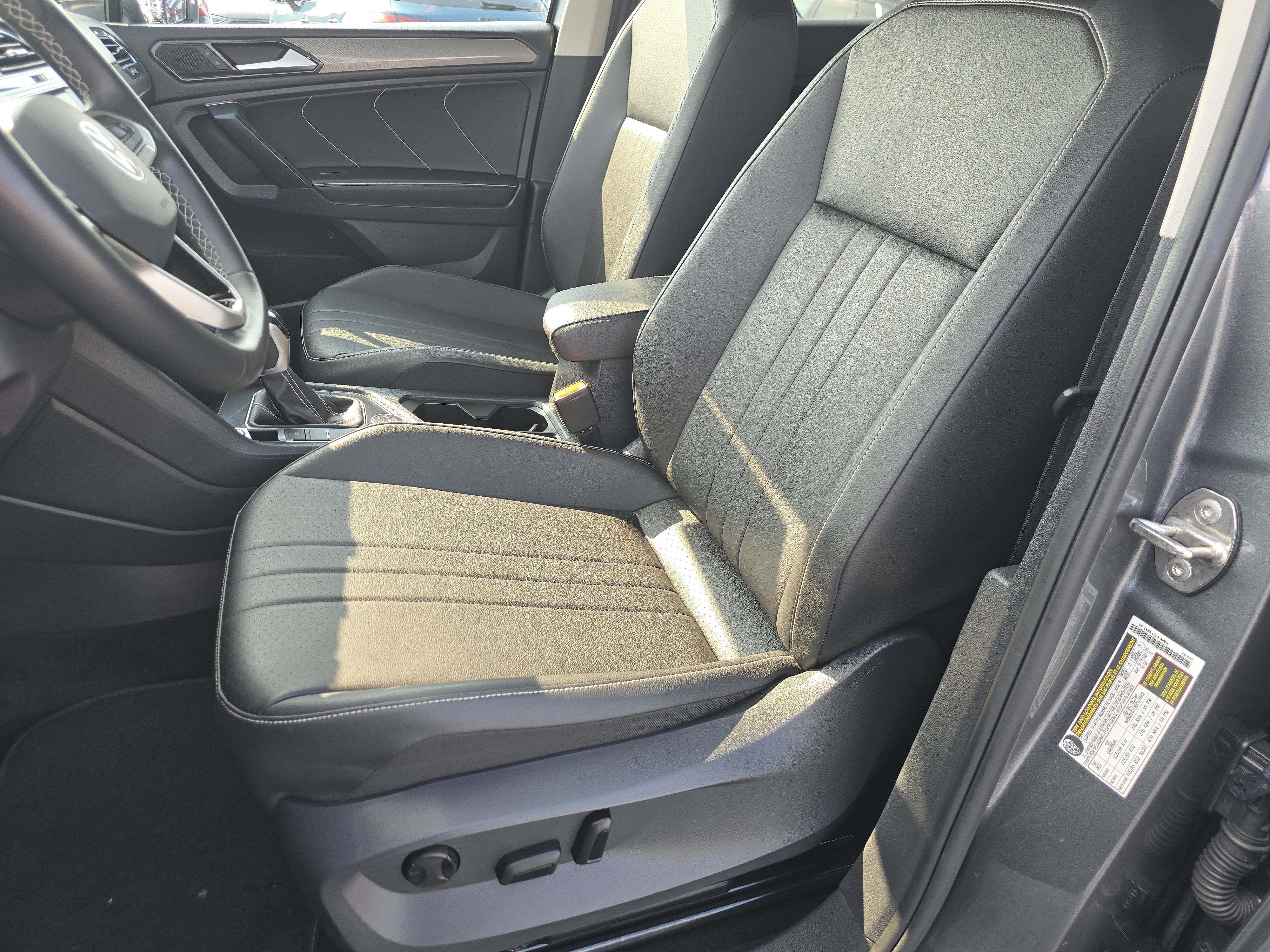 Certified Used 2023 Platinum Gray Metallic Volkswagen SE image 20