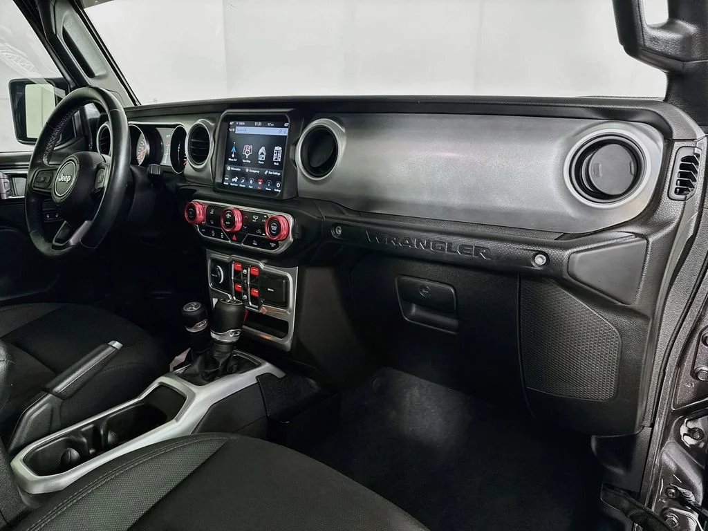 Used 2021 Gray Jeep Unlimited Willys image 34