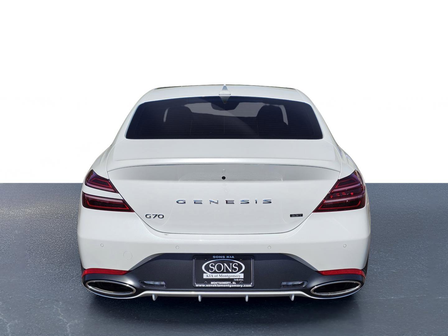 Used 2023 Uyuni White Genesis 3.3T image 10