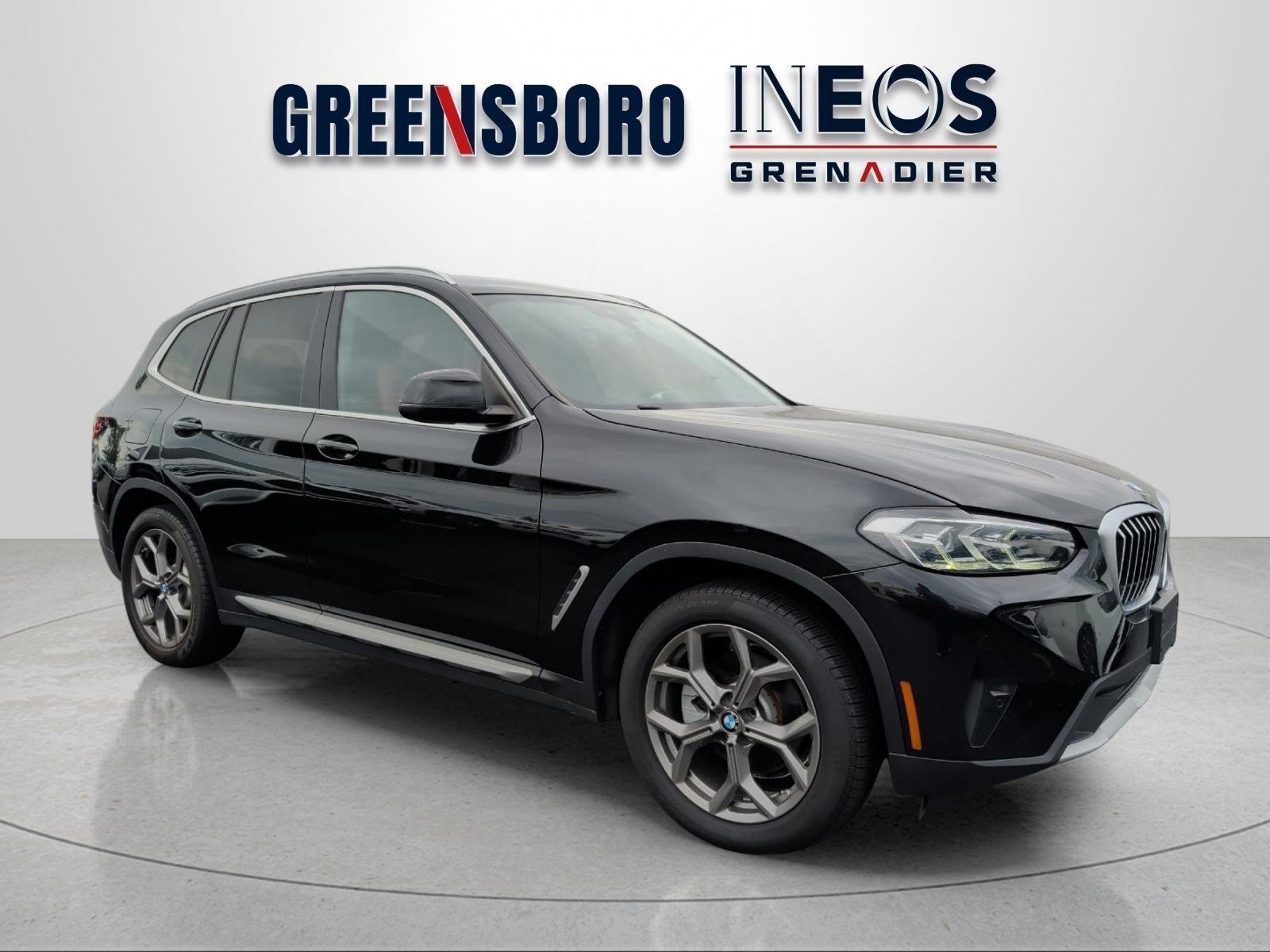 Used 2022 Black Sapphire Metallic BMW xDrive30i image 7