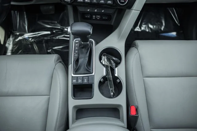 Used 2018 Blue Kia EX image 26