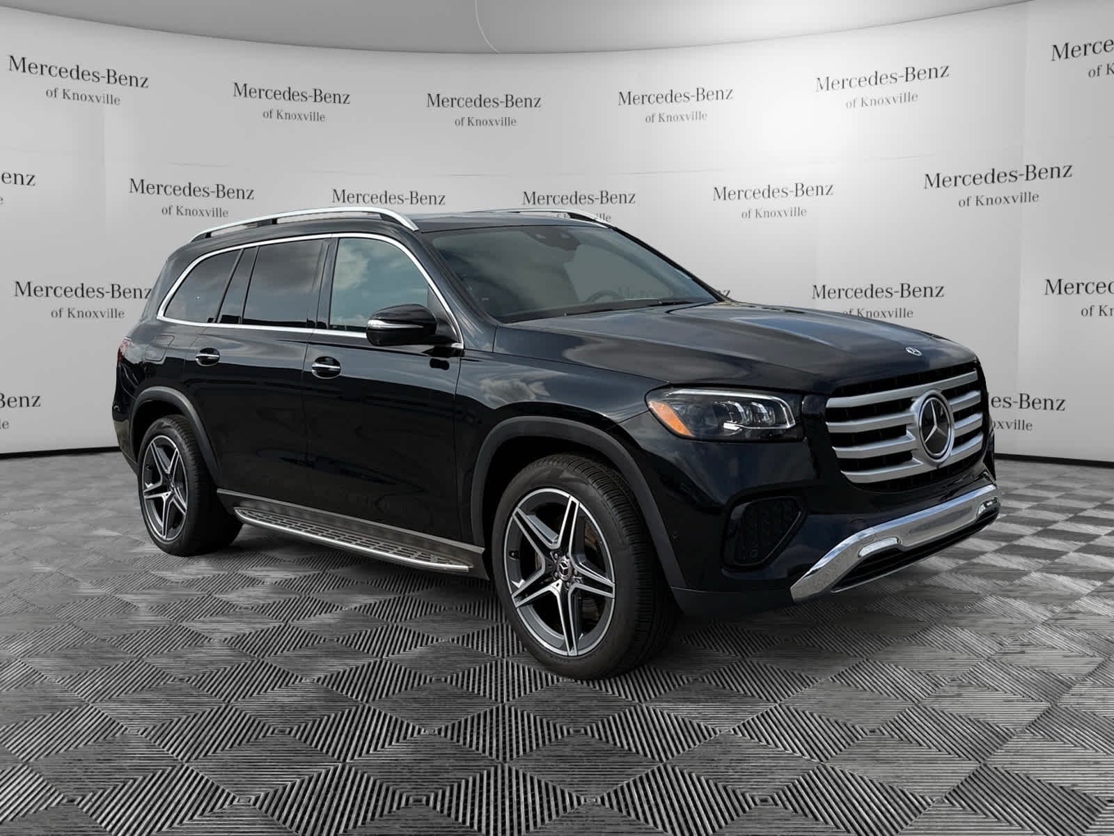 Certified Used 2025 Obsidian Black Metallic Mercedes-Benz GLS 450 image 7