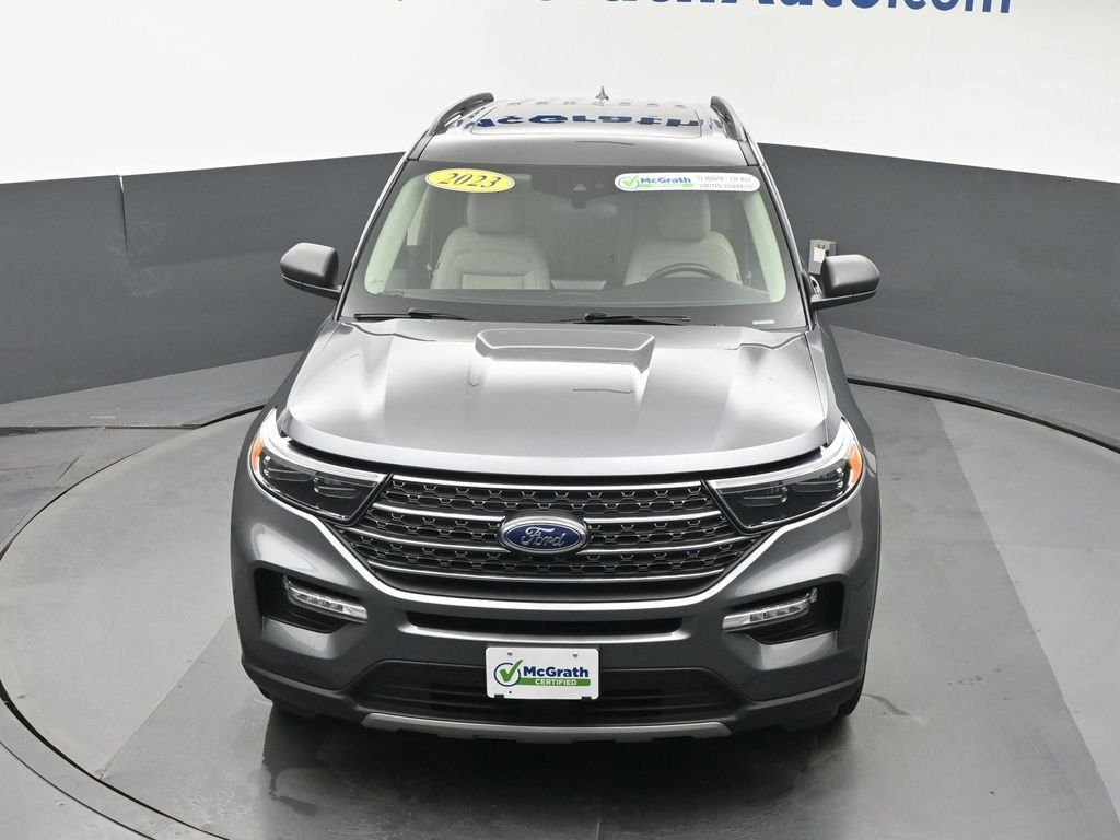 Used 2023 Gray Ford XLT image 28