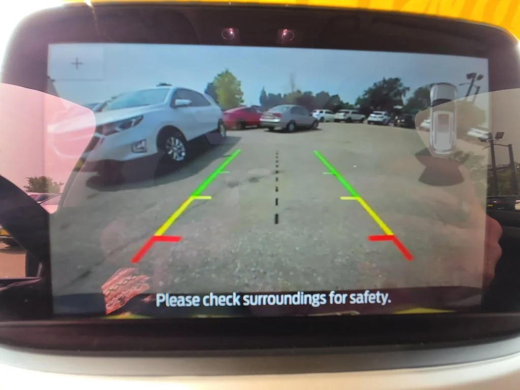 Used 2022 Blue Ford SEL image 16