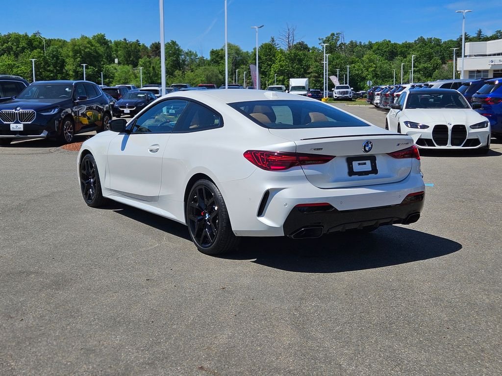 Used 2025 Mineral White Metallic BMW M440i xDrive image 5