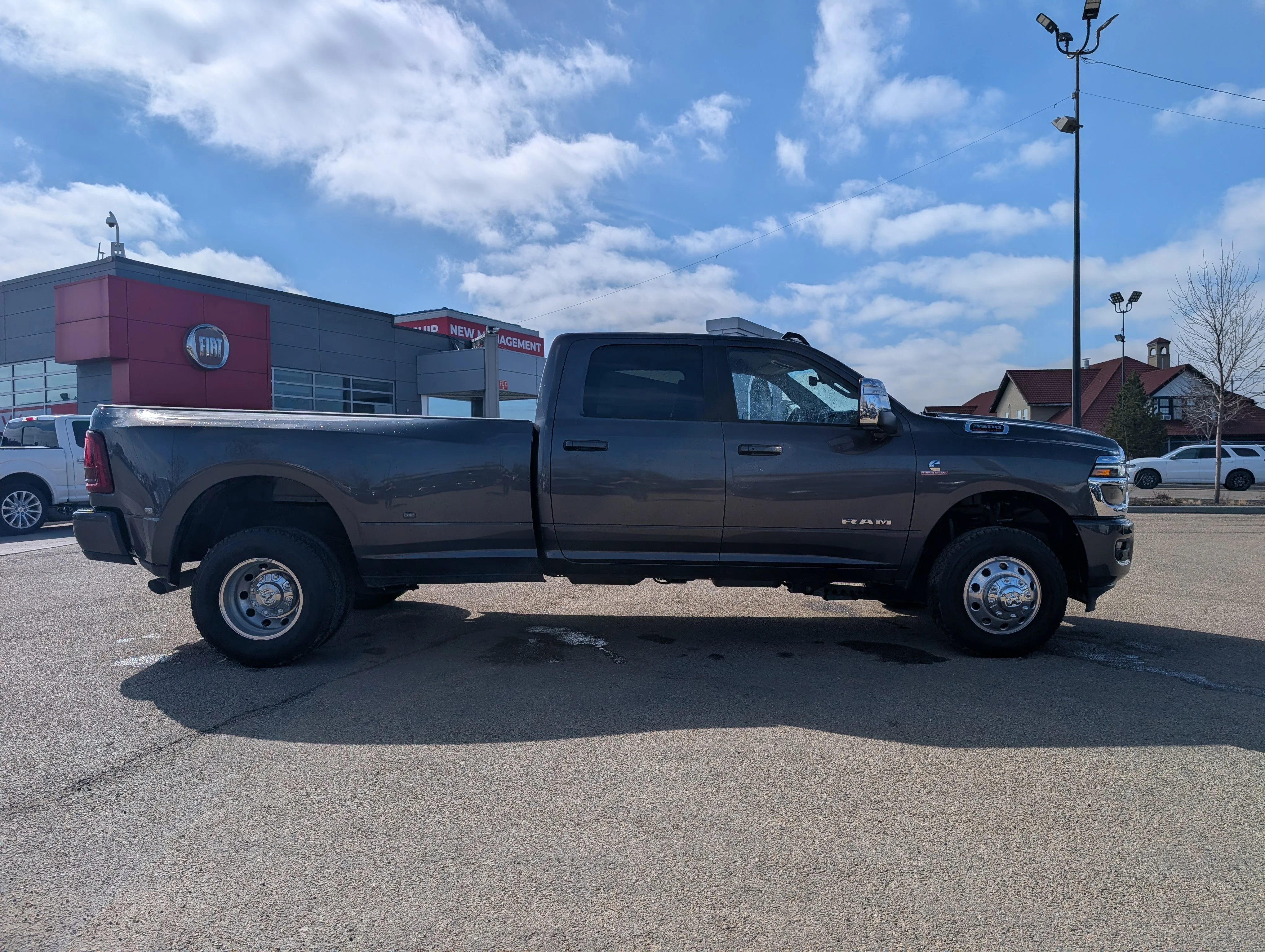 Used 2025 Granite Crystal Metallic Ram Laramie image 8