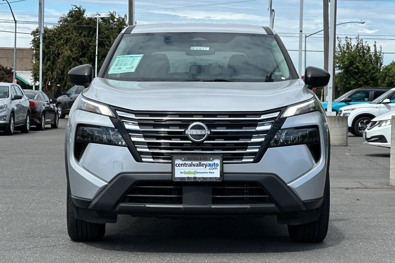 Used 2024 Brilliant Silver Metallic Nissan S image 9