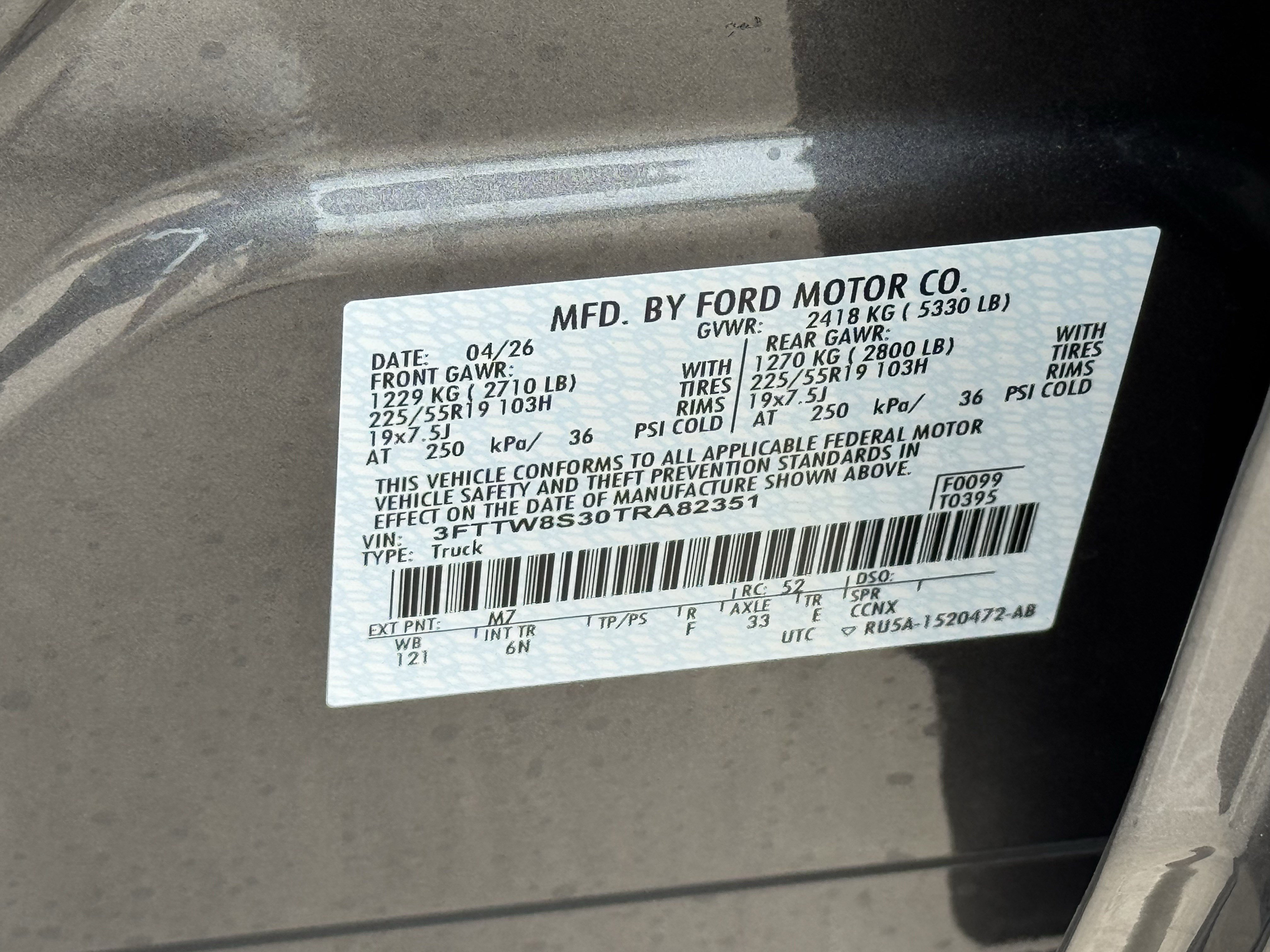 New 2026 Carbonized Gray Metallic Ford LARIAT image 21