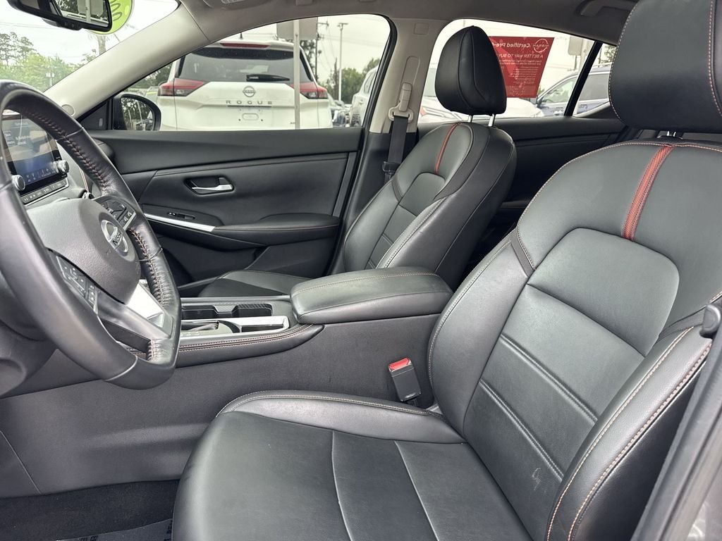 Used 2021 Gray Nissan SR image 13